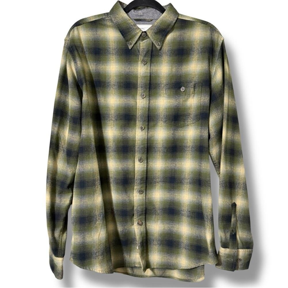 Men's Olive Plaid Button-Down Casual Shirt